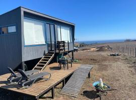 Cabaña para 2 con jacuzzi campo mar、マタンサスのコテージ