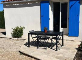 Valensole, tradicionalna kućica u gradu 'Valensole'