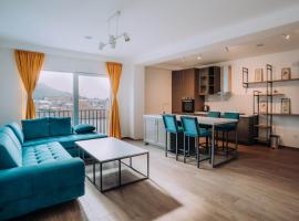 Darki Comfort Apartments - Stylish Apartments with Free Parking in Tranquil Area – hotel z parkingiem w mieście Gorno Lakočerej