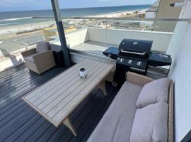 Luxury apartment with sea view, hotel v destinácii Mamaia Nord – Năvodari