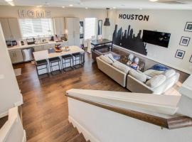 Cozy Downtown Modern Townhome, hotel i Houston