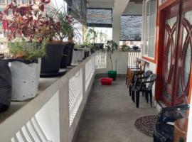 Experience Colombo like a local, hotel em Colombo