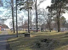 Pukinsaaren Camping
