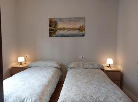 Habitación en apartamento con zonas comunes compartida H2