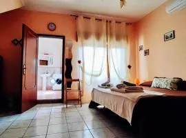 Casa Holiday Sea Etna Di Enza