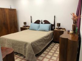 64 Barth, hotel with parking in Msida
