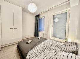 Easy Stay Room near Airport, hotelli Vantaalla