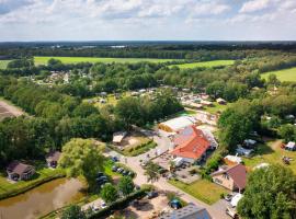 Papillon Country Resort, glamping a Denekamp