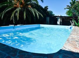 Charlie's Place - Self catering studio, khách sạn ở Beaufort West