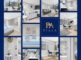 Pluxa Larimar - Spacious Apt with Private Entrance, Workspace & Wi-Fi