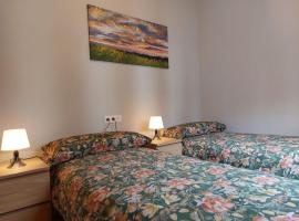 Habitaci&oacute;n en apartamento con zonas comunes compartida H1