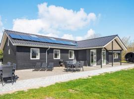 16 person holiday home in R m, family hotel in Rømø Kirkeby