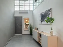 Zen Central Luxury Apartment