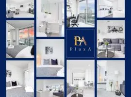 Pluxa Grand Plaza Iconic City Views