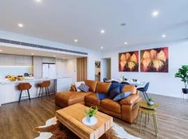 Multi Million River View 3BD Penthouse at SouthBank