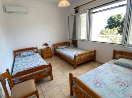 메타모르포시에 위치한 아파트 Tsatsalmas Rooms with Sea View II