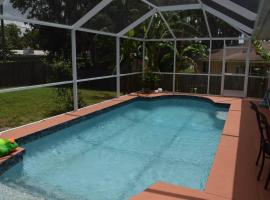 Bernice 3bd2bth With Heated Pool Near Siesta Key!, seoska kuća u gradu Sarasota