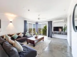 Yamba Views Apartment