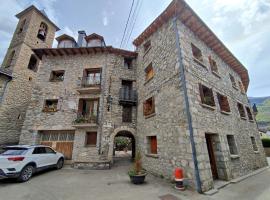 Casa de la Marmota, vacation home in Eriste