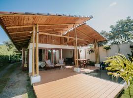 Villa Fruta del Cielo, hotel in Uvita