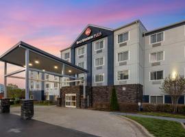 Best Western Plus Nashville Airport Hotel - BNA, viešbutis mieste Nešvilis, netoliese – Nešvilio tarptautinis oro uostas - BNA