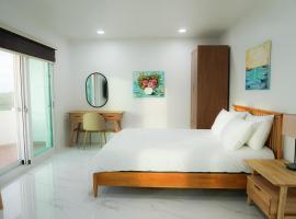 Mariana Suites, rental pantai di San Roque