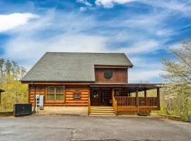 2-Bedroom Cabin with 2 Master Suites, Loft, Half-Bath and hot tub in a Serene Resort Setting