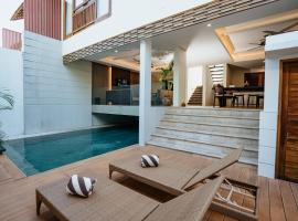Villa Kayu Raja, hotel in Seminyak
