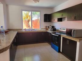 Casa en condominio monterrico, villa en Iztapa