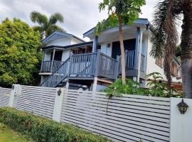Homestay at Julie's, hotell Cairnsis