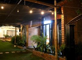 Homestay Hơ Đơng, hotell sihtkohas Pleiku