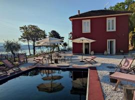 Agriturismo Belvedere 9, hotel with jacuzzis in La Spezia