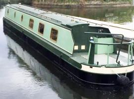 Waterbeach Boatel, kapal di Cambridge