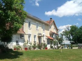 le Moulin des Moines, villa in Châtenois