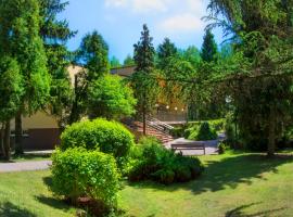 Leśna Radość, hotel v destinaci Jastrząb