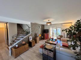 Sublime Villa Climatis&eacute;e Familiale avec Ext&eacute;rieurs Spacieux &ndash; Quartier Calme - FR-1-388-215