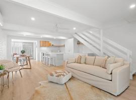 Vibes At Five Noosa, hotel v destinaci Noosaville