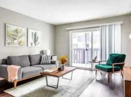 Sunnyvale 1BR w Gym Pool Courts nr Tech HQs SFO-368
