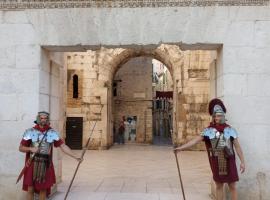 3M Golden Gate, accommodation in Split