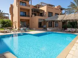 Stylish 2BR Condo in El Gouna I Pool & Beach Access