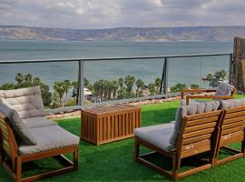 Levication 3 bedroom lakefront, מלון ליד קבר הרמב'ם, טבריה