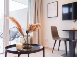 Casa Grande 9 I Premium Studio with Balcony, hotel a Sekull