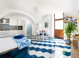 Appartamento luminoso e romantico ANyMA