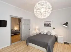 Pulse Lu Apartment, beach & pier 600m