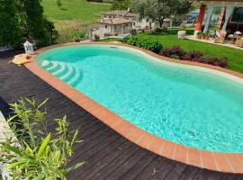 B&B POGGIO CAIAR, hotel a Caprino Veronese