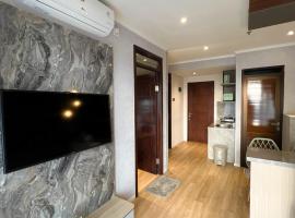 R20 Apartment Daymentroom 2BR 0620, hotel v destinaci Bandung