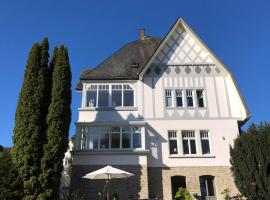 Villa Rosa - Sky, hotel poblíž významného místa Hermannsdenkmal, Detmold