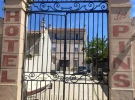 Appart'Hôtel Sous Les Pins
