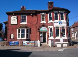 Waverley Inn, family hotel in Newport