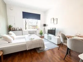2ndhomes Cozy Helsinki Center Studio with Park View